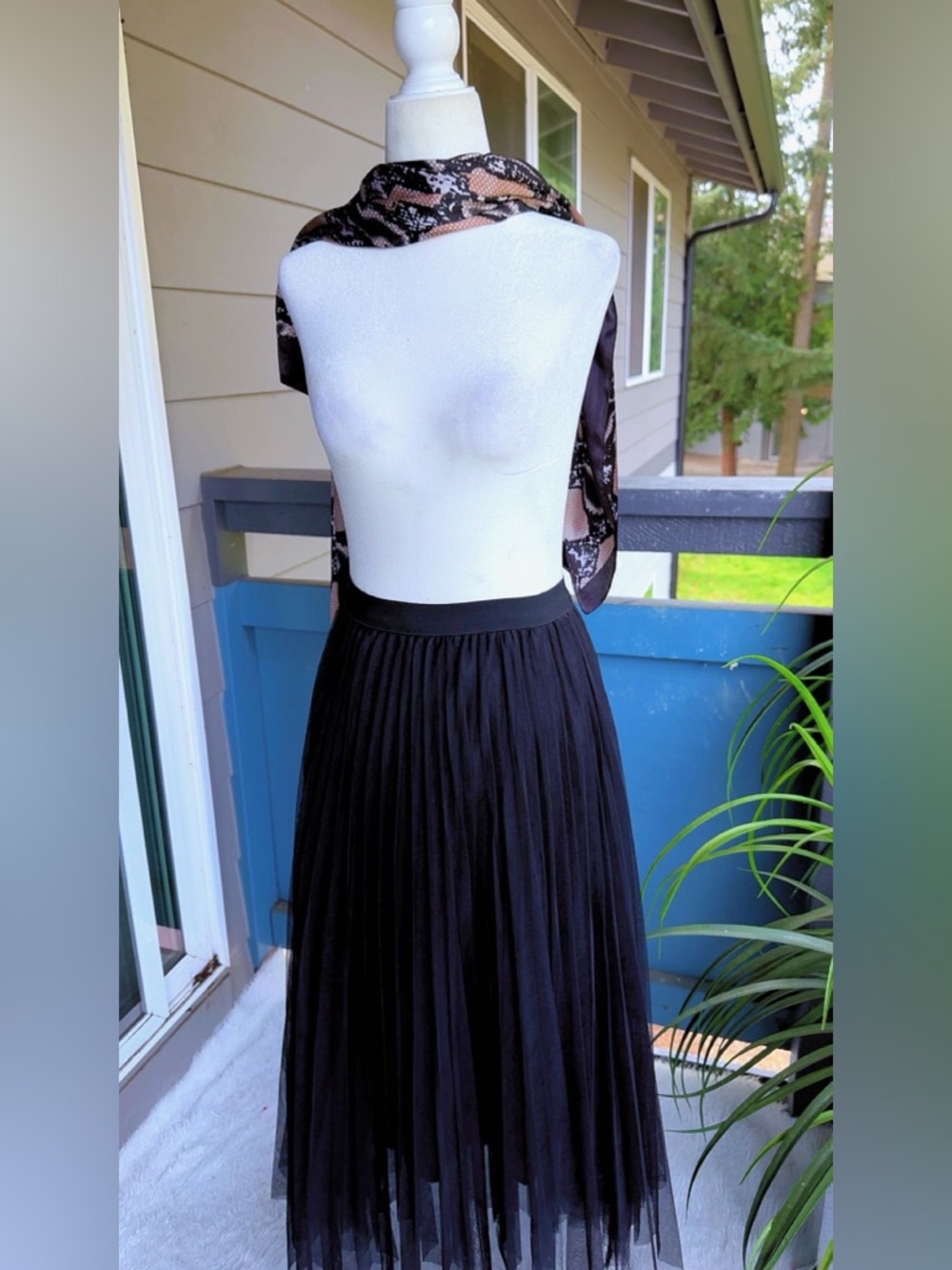 Skirts black skirt